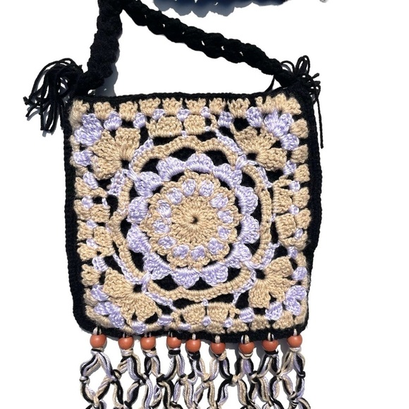 Boho Crochet knit shoulder bag handmade crossbody tassel beaded black purple - Picture 3 of 4